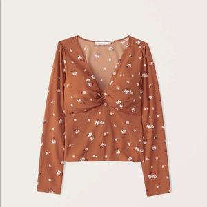 Abercrombie & Fitch Long-Sleeve Twist-Front Blouse - size medium - NEW WITH TAGS